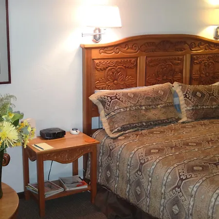 Casa De San Pedro Bed & Breakfast